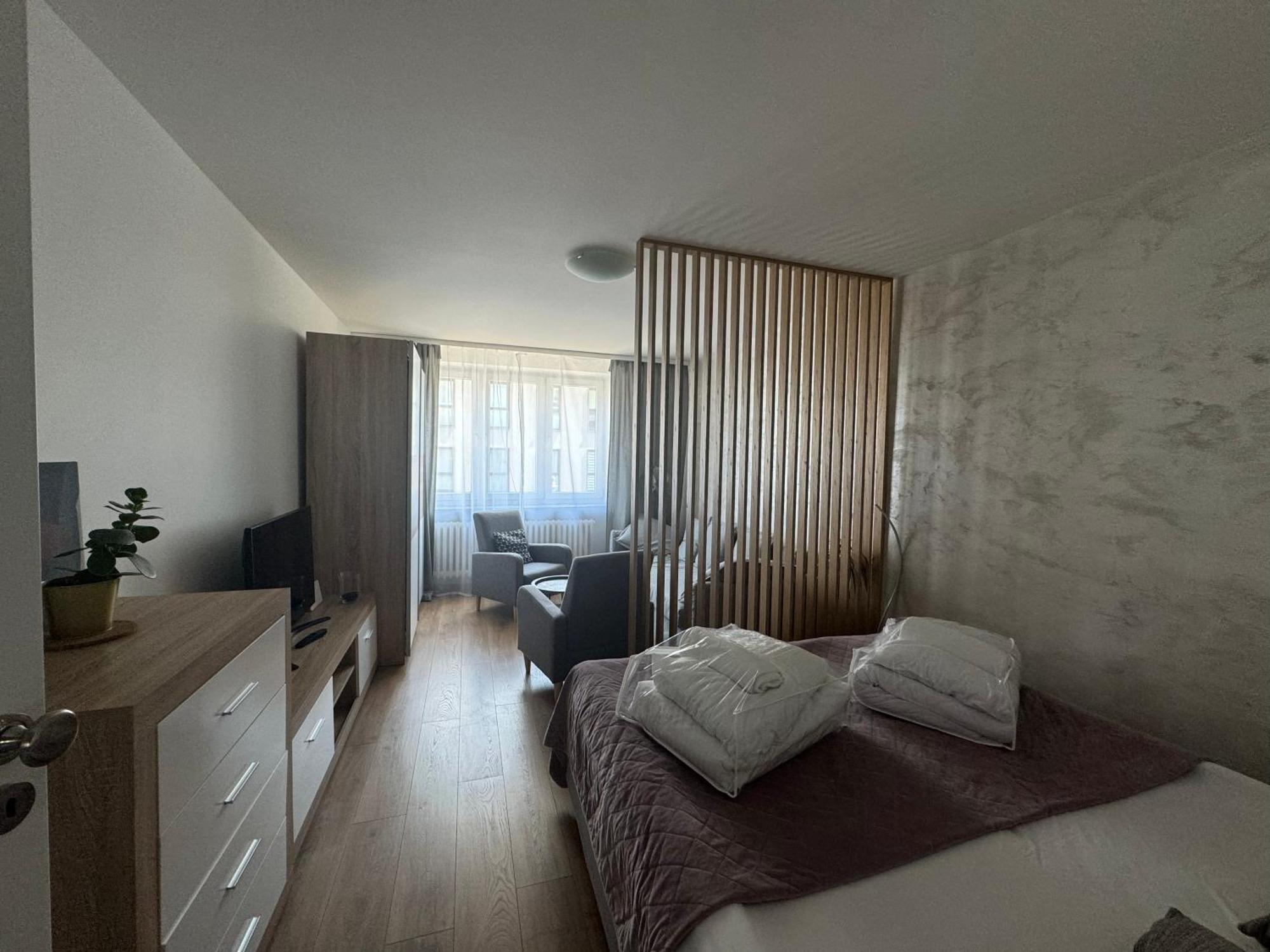 Kalwaryjska Spot Apartment In A Good Location Krakow Bagian luar foto